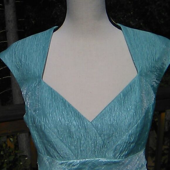 London Style Pencil Shape Dressy Dress - Picture 3 of 9